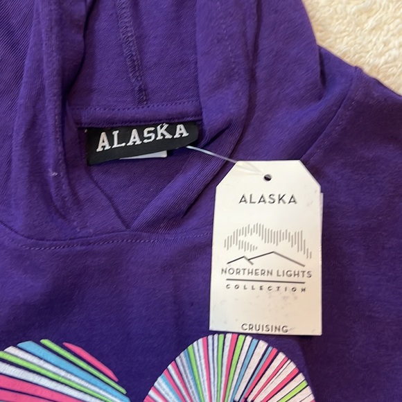 Girls Size Medium AlaskaMoose Hooded T-Shirt - Picture 3 of 5